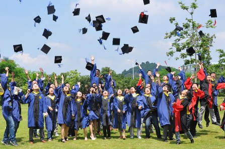 They graduated from Shenzhen Advanced Institute with the highest annual salary of 800,000